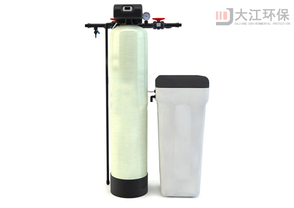 0.5噸-5噸全自動(dòng)軟化水設(shè)備